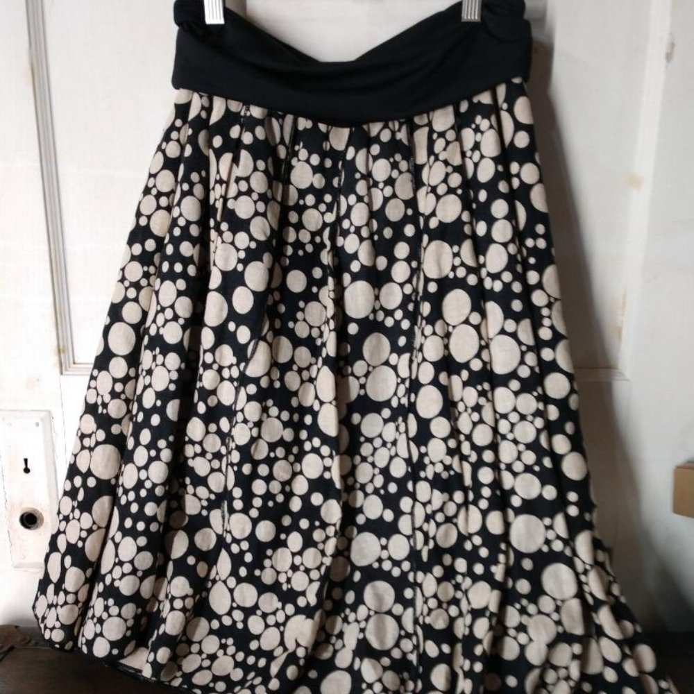 Carol Little Flair Skirt- Size M - Circles Design